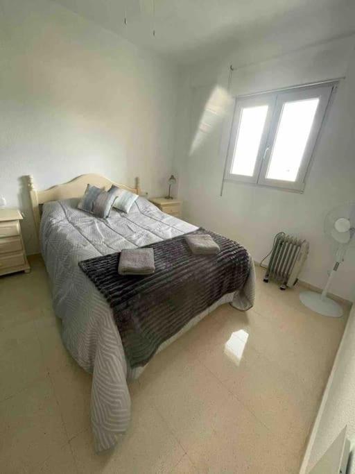 Lovely 2 Bedroom Apartment 2Nd Line To Beach アルビール エクステリア 写真